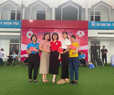 HOẠT ĐỘNG HIẾN MÁU TÌNH NGUYỆN 